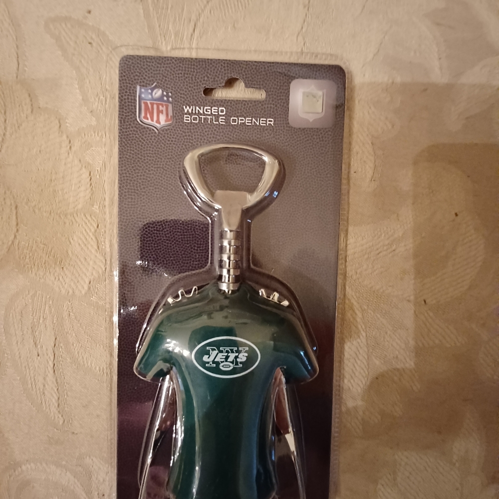 NFL NY Jets Winged Wine Tool